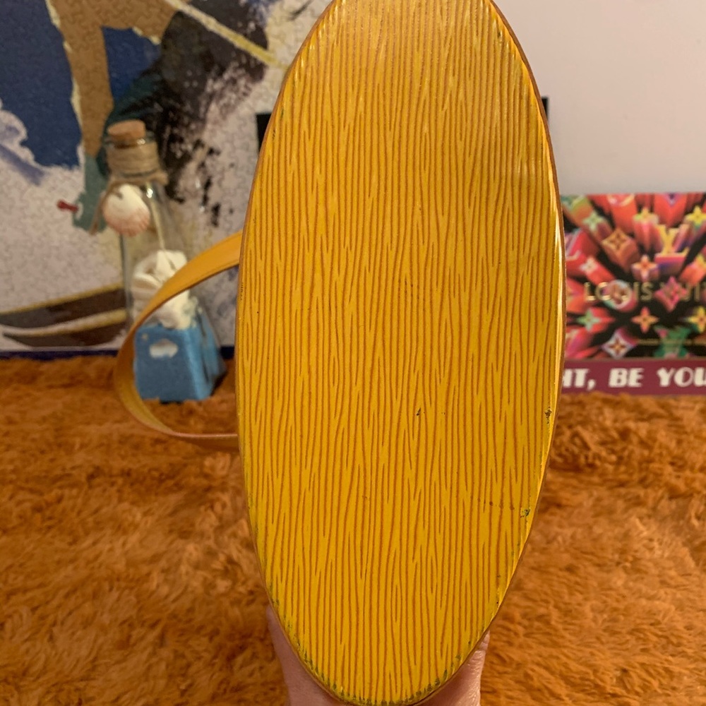 💯 Authentic LV Yellow Epi Leather St Jacques - Picture 4 of 16